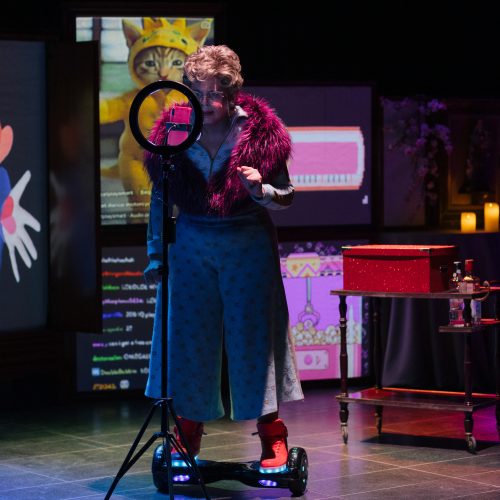 Obra de teatro Florenzia con Almudena Casado